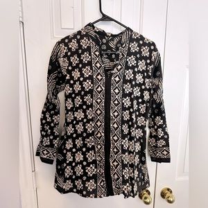 Bali Cotton stand up collar blouse. Size M.